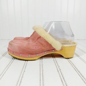 UGG Australia Light pink "Kalie" Wood Clogs Shearling Suede Studs Cozy Mules A14